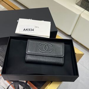 Chanel Women Pre-Loved Bag Brand New Condition